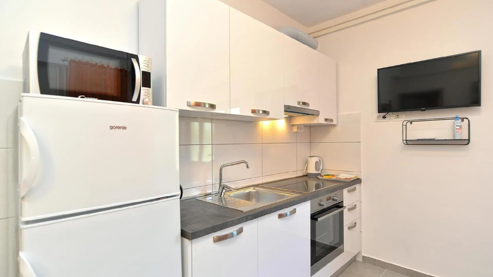 Ferienwohnung Fuer 4 Personen Ca 35 Qm In Fazana, Istrien Istrische Riviera Apartment
