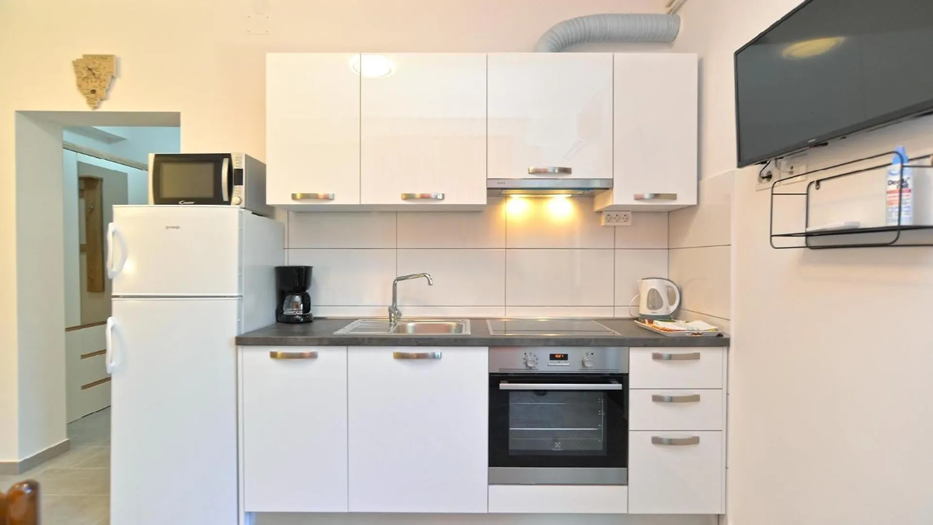Ferienwohnung Fuer 4 Personen Ca 35 Qm In Fazana, Istrien Istrische Riviera 0*, Fazana